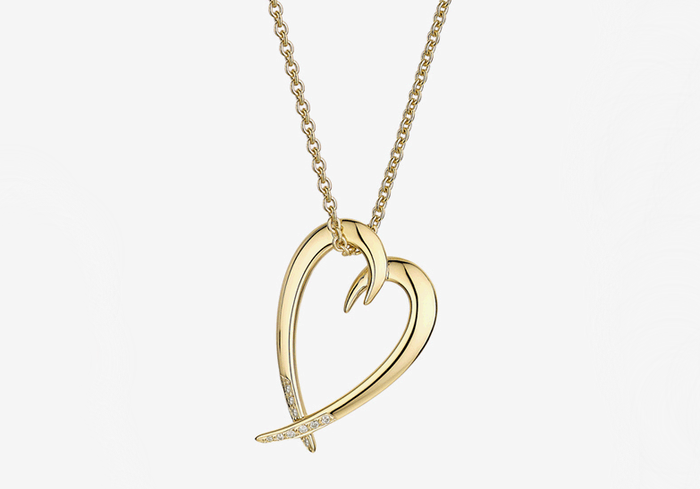 Shaun Leane's Hook Heart pendant